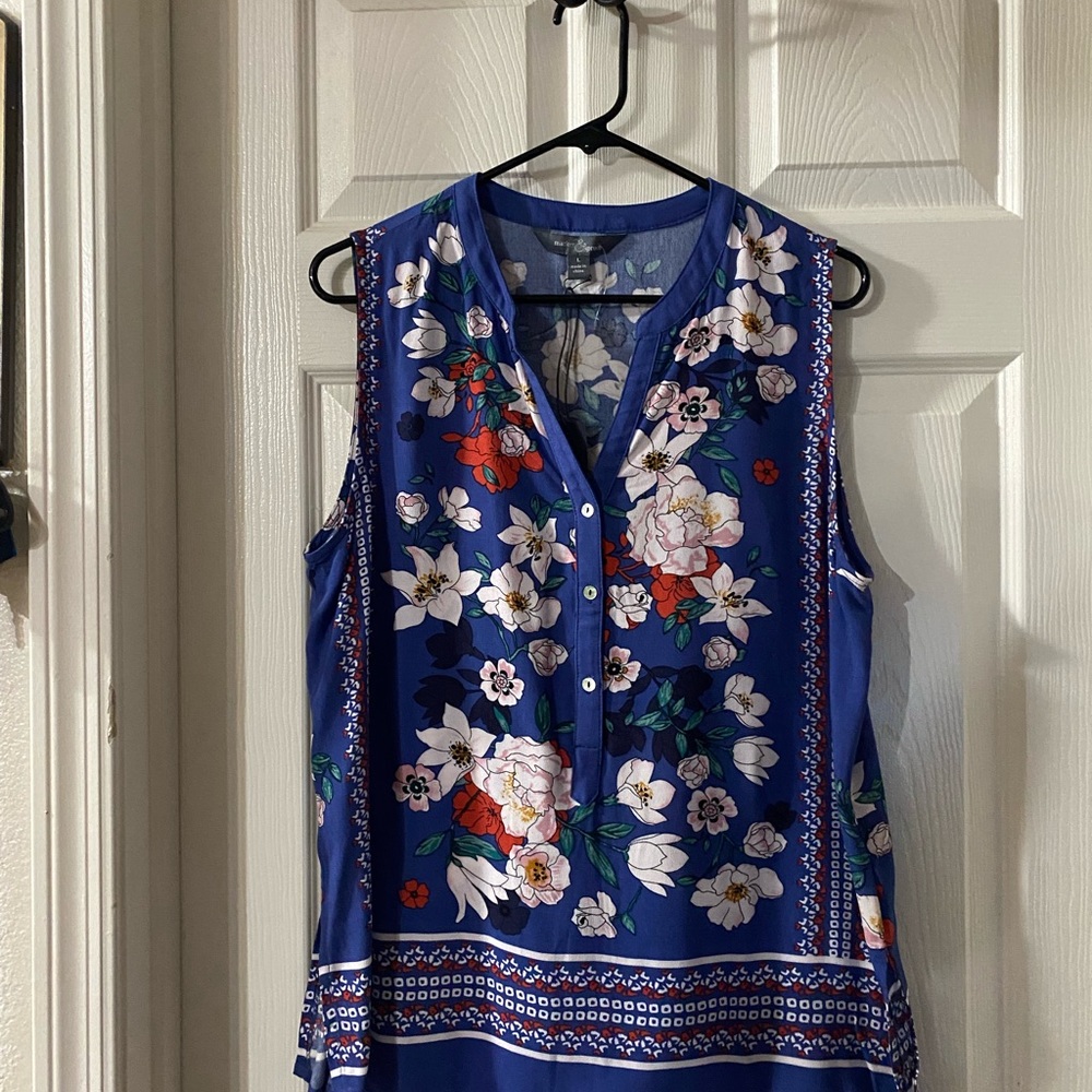 NWT MARKET & SPRUCE Floral Tank Top 3 Button down, Sz L. - Picture 3 of 11